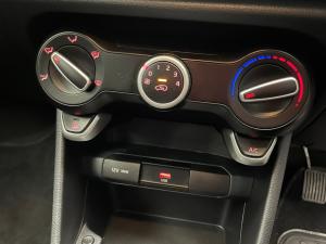 Kia Picanto 1.0 Street - Image 16
