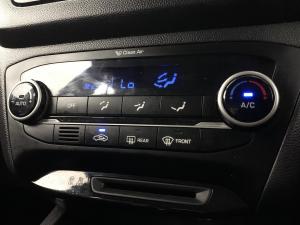 Hyundai i20 1.4 Fluid - Image 11