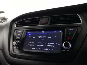 Hyundai i20 1.4 Fluid - Image 13