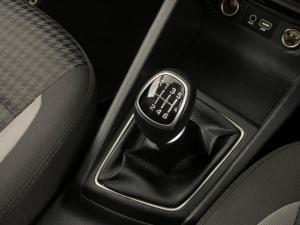 Hyundai i20 1.4 Fluid - Image 9