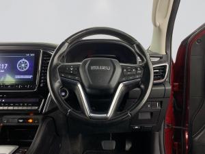 Isuzu MU-X 3.0D Onyx 4X4 automatic - Image 19