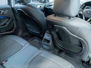 BMW 1 Series 118i - Image 24