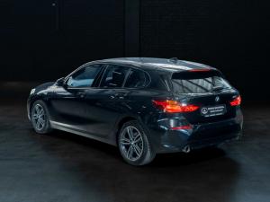 BMW 1 Series 118i - Image 6