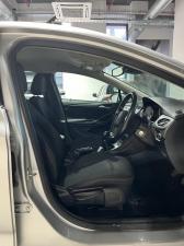 Opel Astra hatch 1.4T Enjoy - Image 12