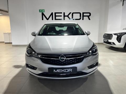 Image Opel Astra hatch 1.4T Enjoy
