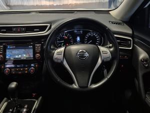 Nissan X-Trail 2.5 4x4 SE - Image 16