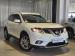 Nissan X-Trail 2.5 4x4 SE - Thumbnail 1