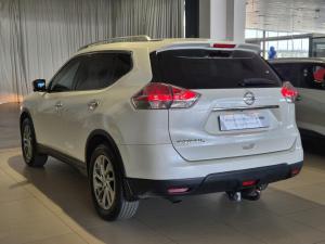 Nissan X-Trail 2.5 4x4 SE - Image 6