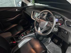 Opel Grandland X 1.6 Turbo - Image 13