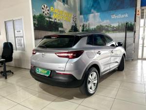 Opel Grandland X 1.6 Turbo - Image 4