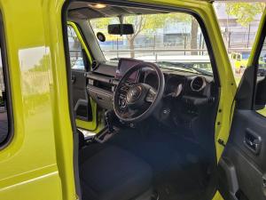 Suzuki Jimny 1.5 GLX AllGrip 5-door auto - Image 13