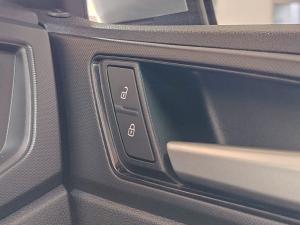 Volkswagen Polo sedan 1.6 Life - Image 18