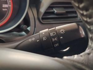 Suzuki Swift 1.2 GLX manual - Image 23