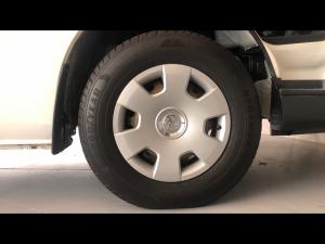 Toyota Quantum 2.7 S-Long panel van - Image 17