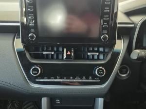 Toyota Corolla Cross 1.8 XR - Image 13