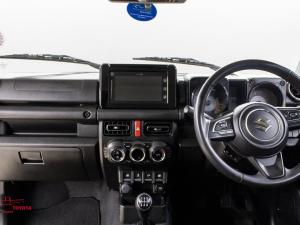 Suzuki Jimny 1.5 GLX AllGrip 3-door manual - Image 6