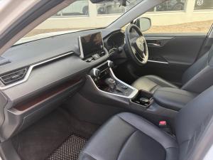 Toyota RAV4 2.5 Hybrid VX E-Four - Image 7