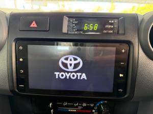 Toyota Land Cruiser 79 4.5D-4D V8 single cab LX 70th Anniversary - Image 10