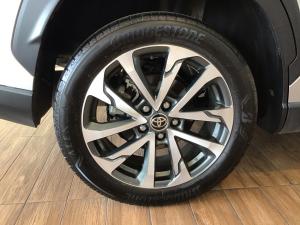 Toyota Corolla Cross 1.8 HEV XR - Image 10
