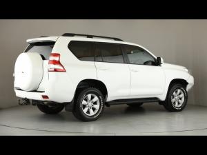 Toyota Land Cruiser Prado 3.0DT TX - Image 2