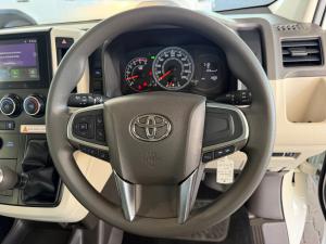 Toyota Quantum 2.8 LWB bus 11-seater GL - Image 8