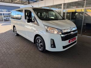 Toyota Quantum 2.8 LWB bus 11-seater GL - Image 1