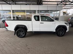 Toyota Hilux 2.4GD-6 Xtra cab Raider auto - Image 3