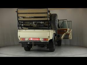 Toyota Land Cruiser 79 4.5D-4D V8 double cab LX - Image 24