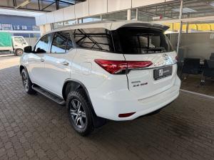 Toyota Fortuner 2.4GD-6 - Image 18
