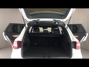 Mercedes-Benz GLC GLC63 S 4Matic+ - Image 13