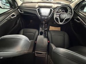 Isuzu D-Max 1.9TD double cab LS auto - Image 6