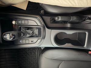 Isuzu D-Max 1.9TD double cab LS auto - Image 12