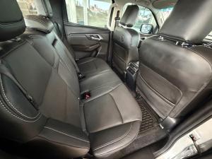 Isuzu D-Max 1.9TD double cab LS auto - Image 15