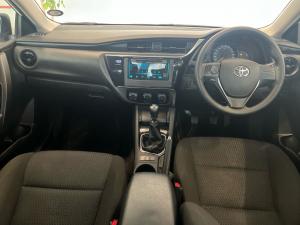 Toyota Corolla Quest 1.8 Plus manual - Image 6