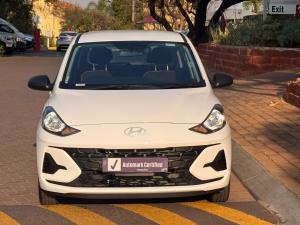 Hyundai Grand i10 1.0 Premium hatch - Image 4
