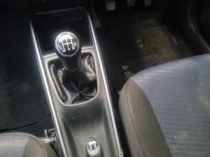 Toyota Starlet 1.4 XS - Image 11