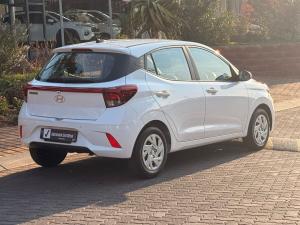 Hyundai Grand i10 1.0 Premium hatch - Image 2