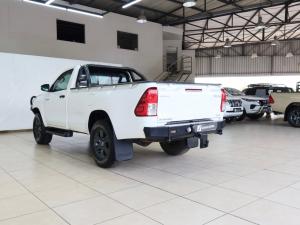 Toyota Hilux 2.4GD-6 single cab 4x4 Raider manual - Image 20