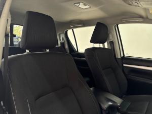Toyota Hilux 2.4GD-6 double cab 4x4 Raider X auto - Image 16