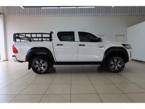 Toyota Hilux 2.4GD-6 double cab 4x4 Raider X auto - Image 3