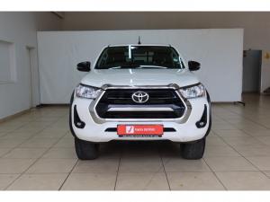 Toyota Hilux 2.4GD-6 double cab 4x4 Raider X auto - Image 4