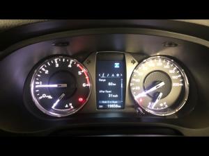 Toyota Hilux 2.4GD-6 double cab 4x4 Raider auto - Image 9