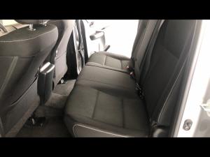 Toyota Hilux 2.4GD-6 double cab 4x4 Raider auto - Image 11