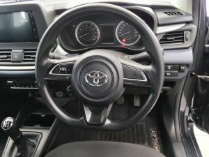 Toyota Starlet 1.5 Xi - Image 8