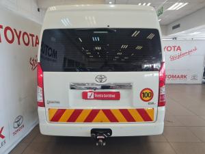 Toyota Quantum 2.8 SLWB bus 14-seater GL auto - Image 5