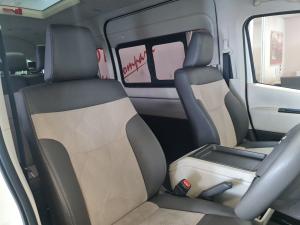Toyota Quantum 2.8 SLWB bus 14-seater GL auto - Image 16