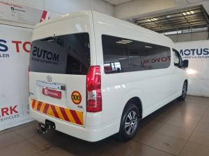 Toyota Quantum 2.8 SLWB bus 14-seater GL auto - Image 2
