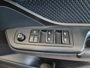 Toyota C-HR 1.2T Plus auto - Image 23