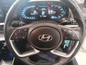 Hyundai i20 1.0T Fluid manual - Image 14