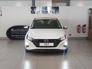 Hyundai i20 1.0T Fluid manual - Image 1